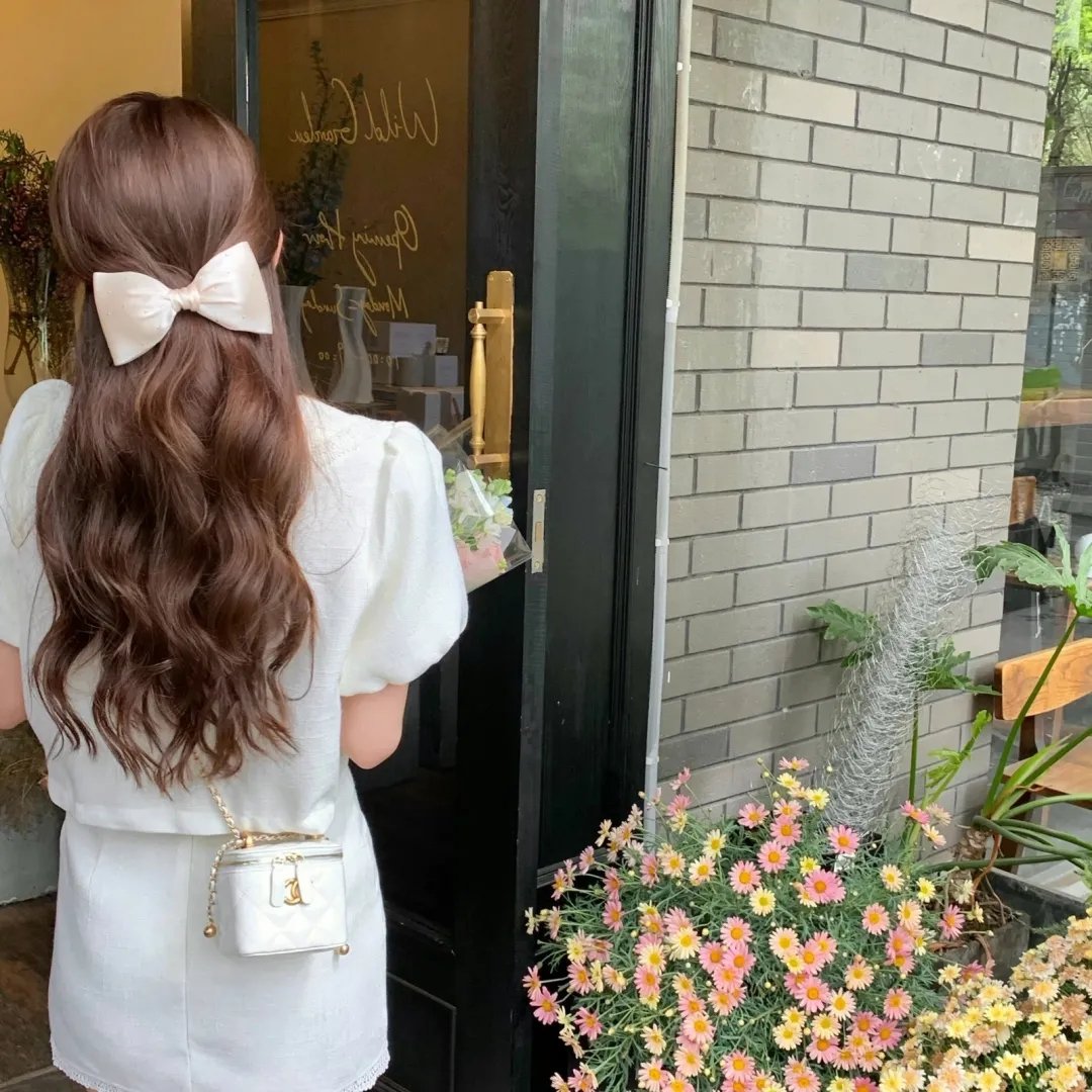 危机密布